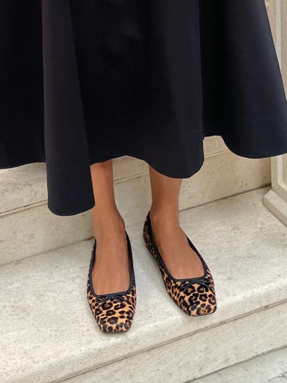 NEW Dolce Vita Anisa Square Toe Flat in Black Embossed Leather in size 9 - Picture 6 of 8